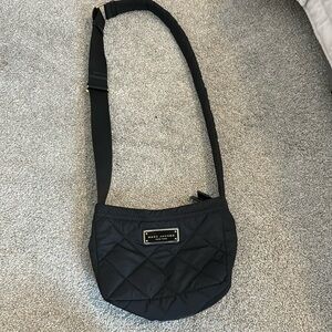 Nylon Marc Jacob’s bag. Super stylish!